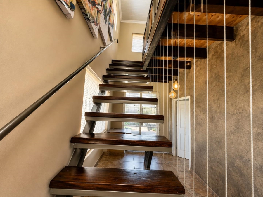 5 Bedroom Property for Sale in Wilgehof Free State